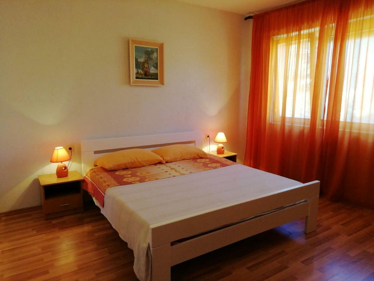 Apartments Jadranka Ivana Pula Exteriér fotografie